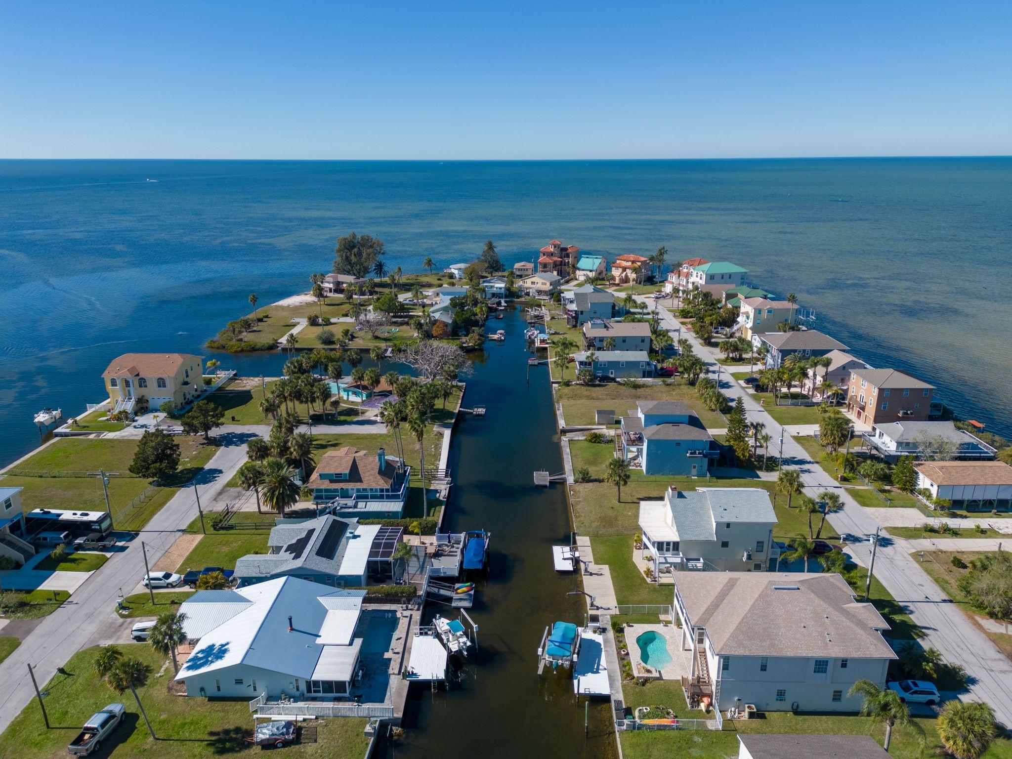 Waterfront and residential homes in Citrus County Florida